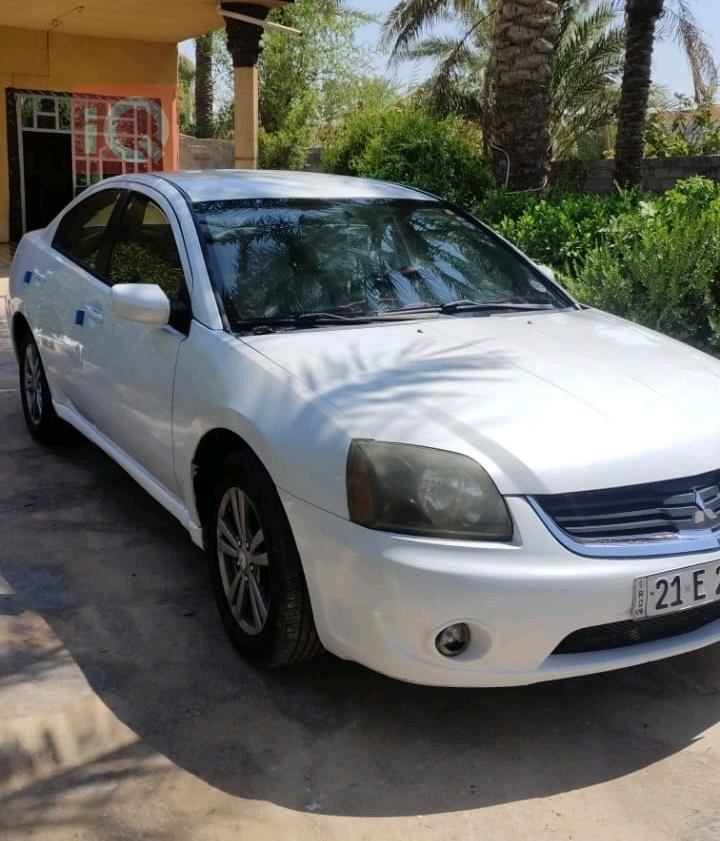 میتسوبیشی گلانت
